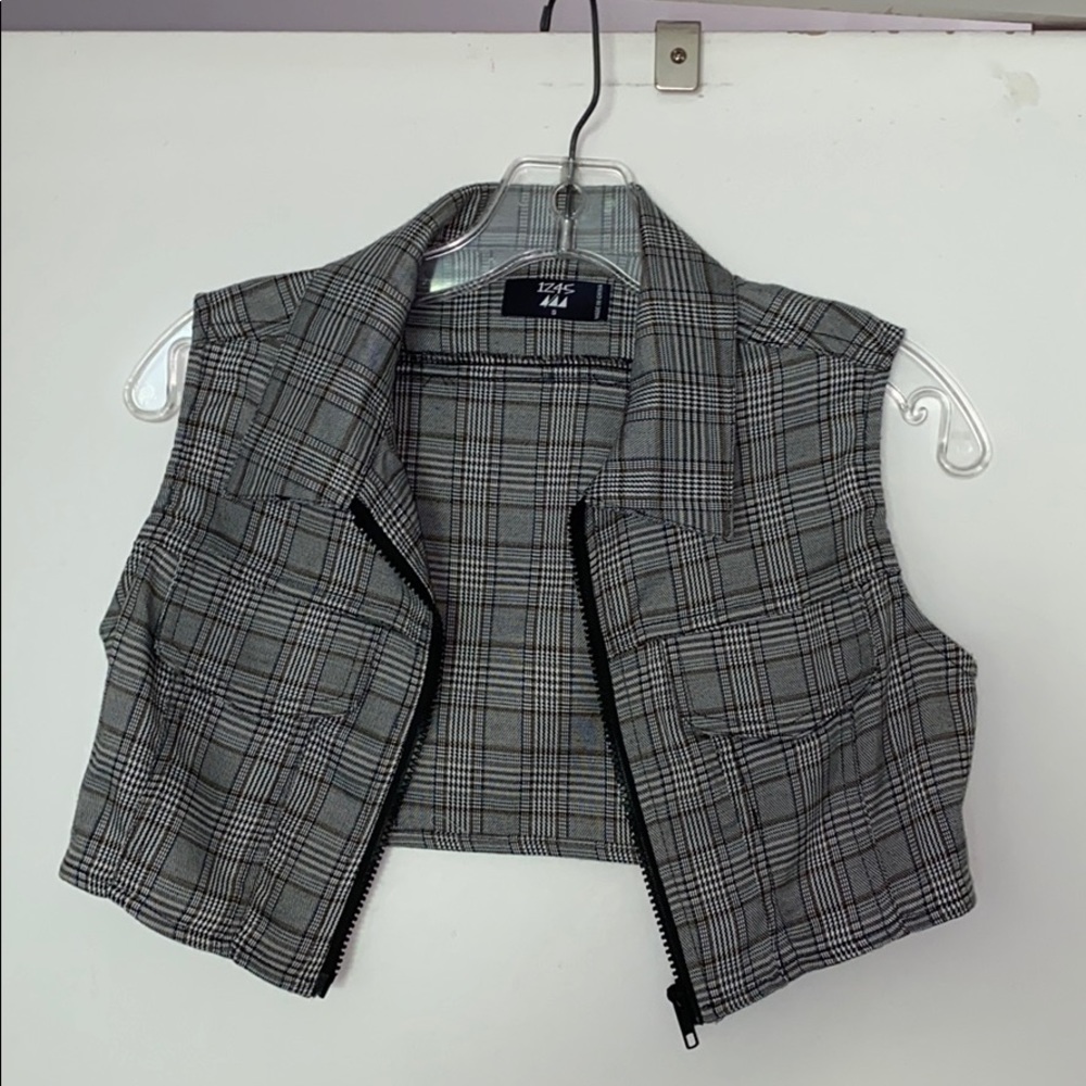 LF crop top